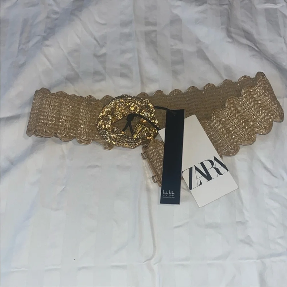 Zara NWT Metallic Gold Woven stretch Waist Belt Textured Round Buckle -size 30